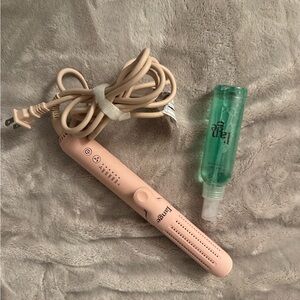 Lange Pink Hair Styling Tool with Green Spray Bottle